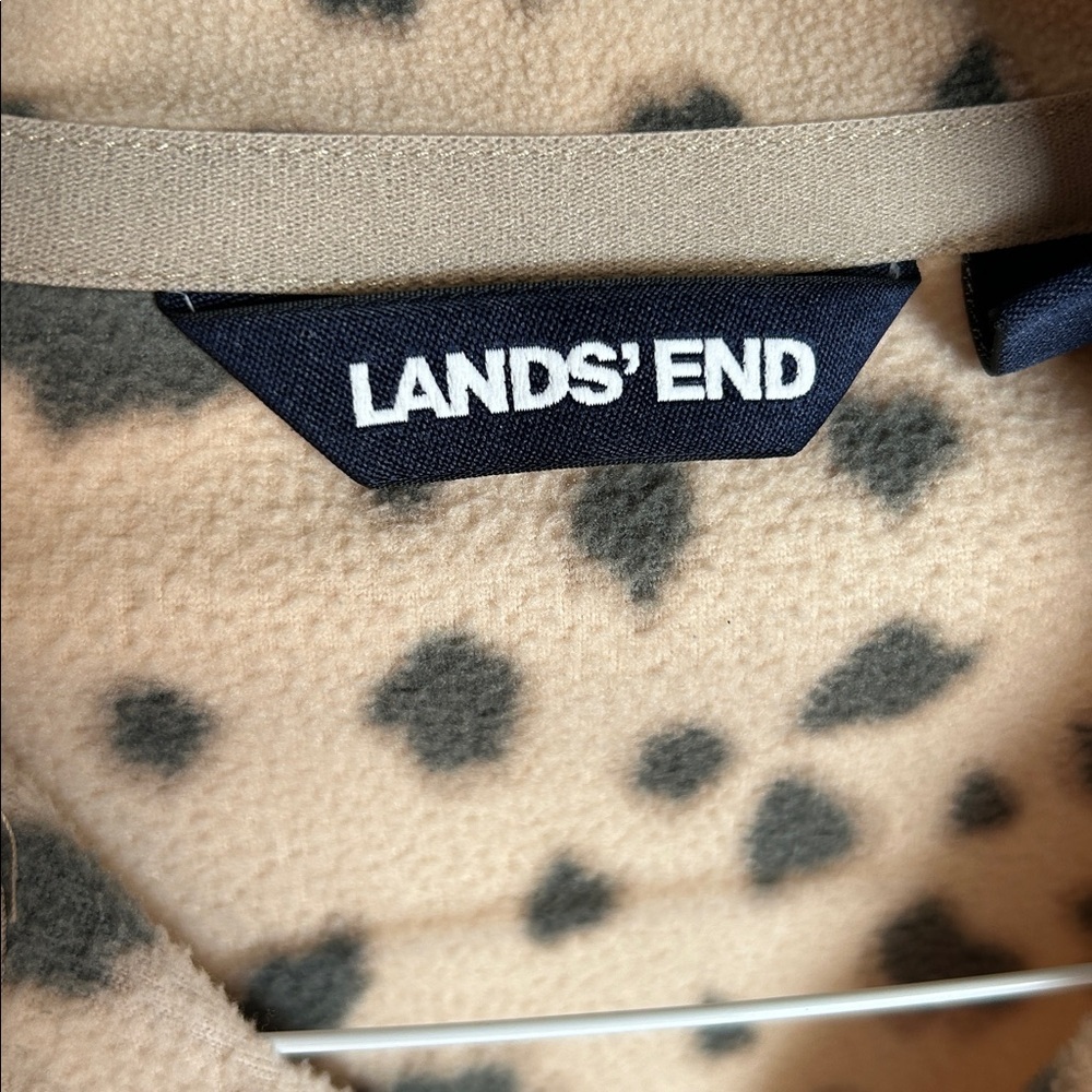 Lands' End Leopard Print Fleece Quarter Zip Pullover Medium Petite - Picture 5 of 7